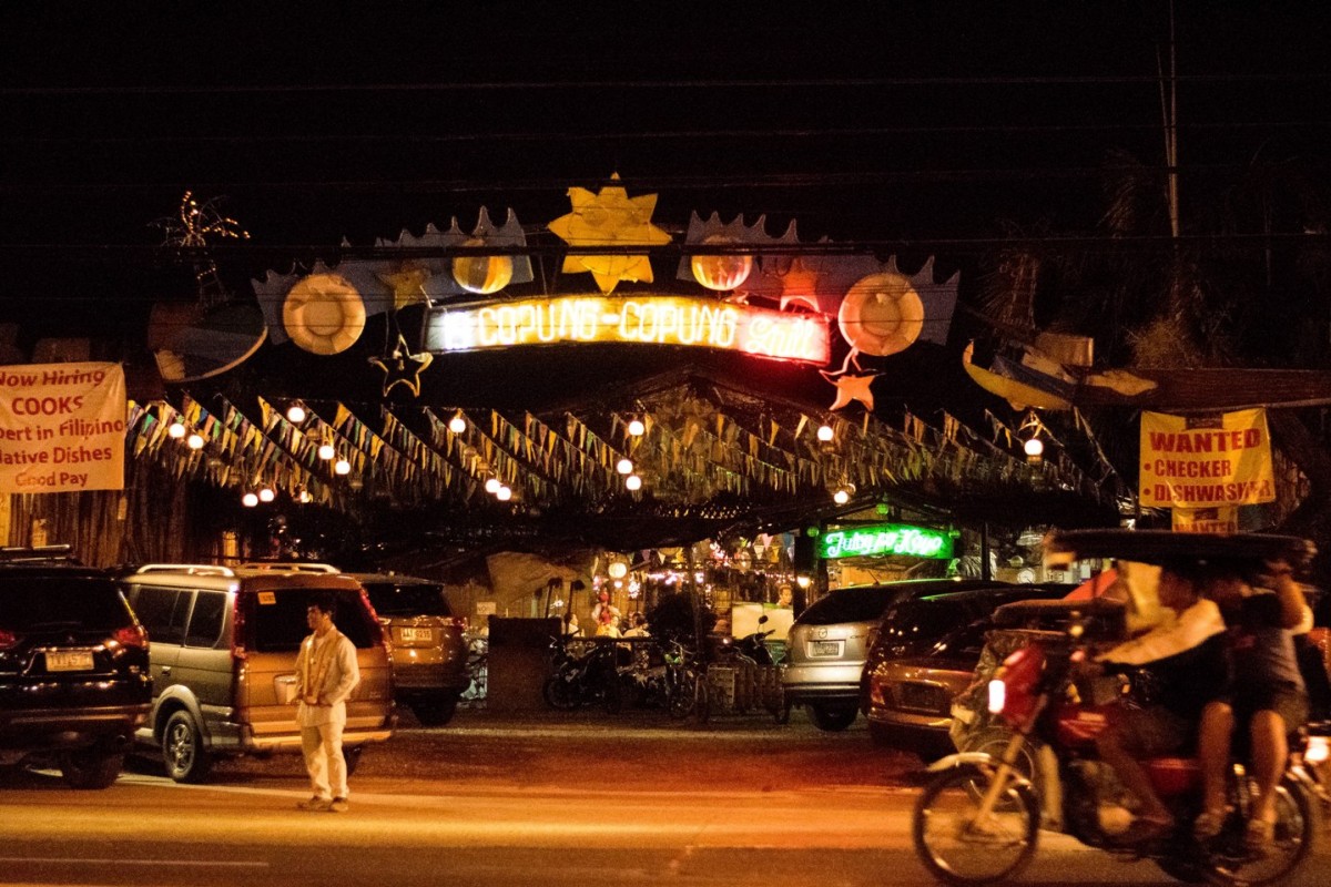 19 Copung Copung Grill at Night