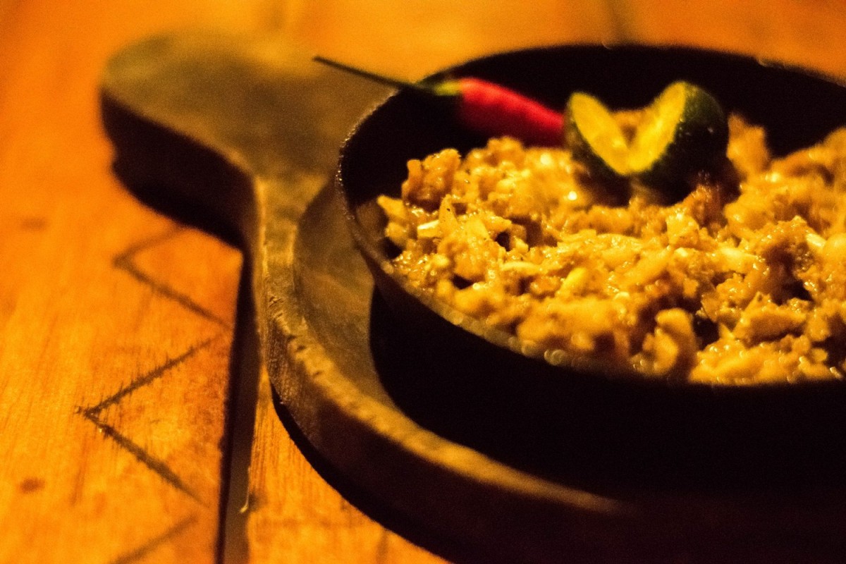 Sizzling pork sisig