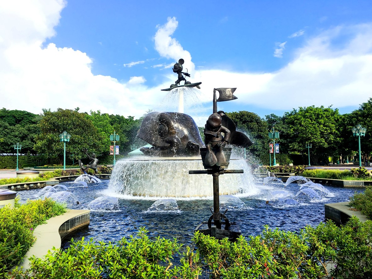 Moby Dick fountain with Mickey and Donald Duck